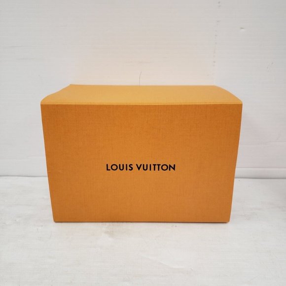 (I-30298) Louis Vuitton QA05 Notice Montre Tambour Horizon Smart Watch - Picture 16 of 16
